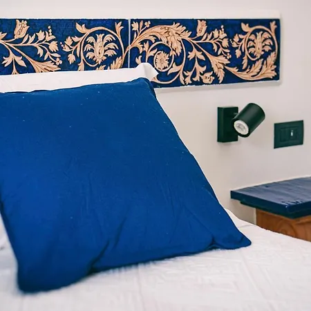 Fanny Bed & Breakfast 4*